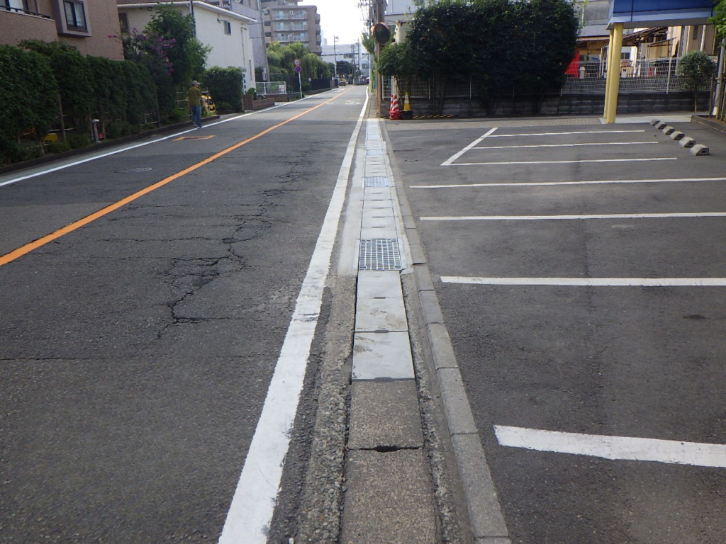 藤沢市　善行519号線道路排水修繕